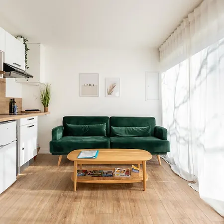 Le Noyer - Moderne & Accessible Apartment *