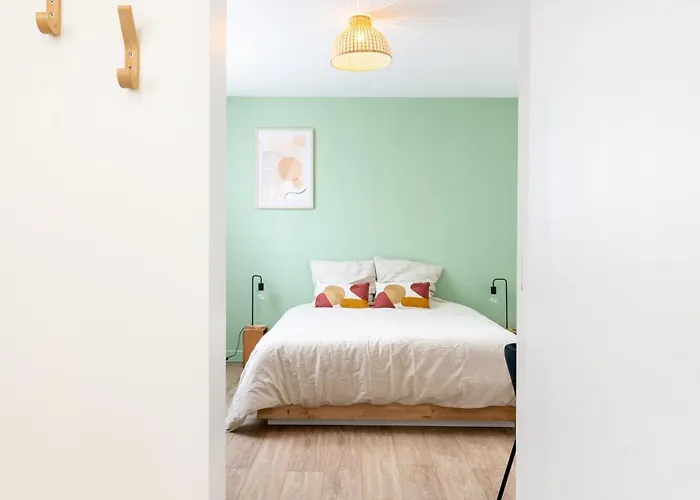 Le Noyer - Moderne & Accessible Apartment