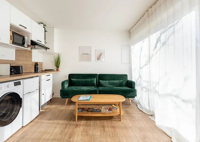 Le Noyer - Moderne & Accessible Apartment *